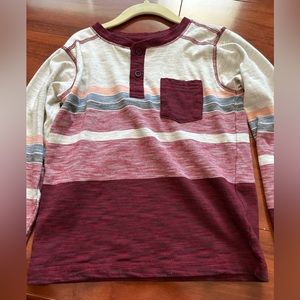 Size 6/7 boys shirt